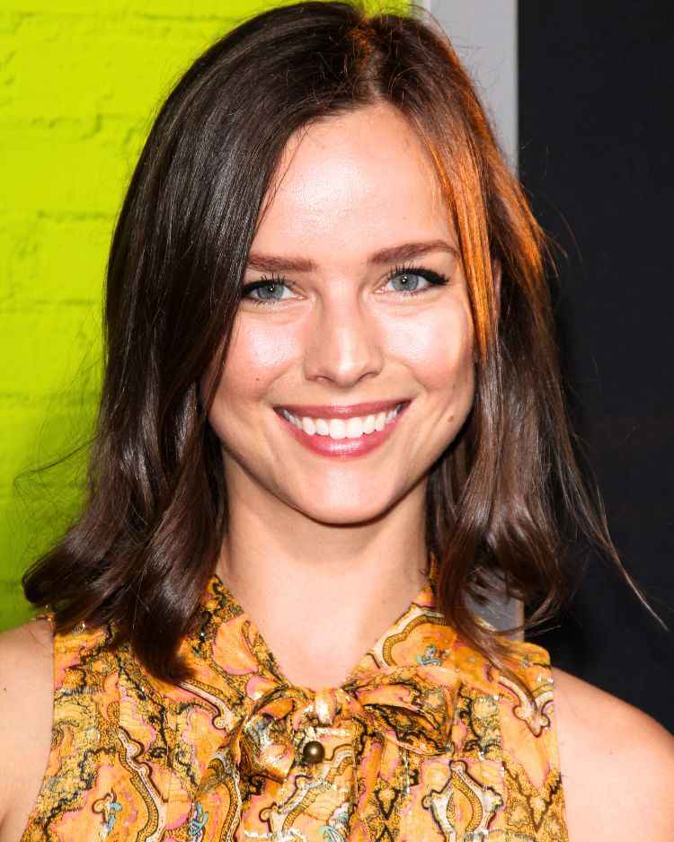 Allison Miller Wiki, Age, Biography, Filmography, Net Worth, Family ...