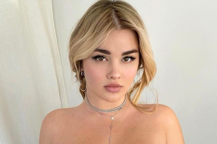 Anastasia Kvitko Wiki, Age, Net Worth, Figure Size, Boyfriend & Biography